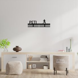   Egyszerű futós éremtartó a választott névvel és figurával