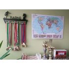 Sakkos és focis éremtartó a neveddel