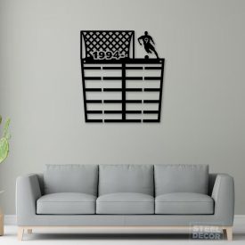 Focis figurás éremtartó a kívánt adatokkal és kapuval